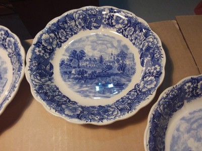 9 BOWLS - FLOW BLUE - 