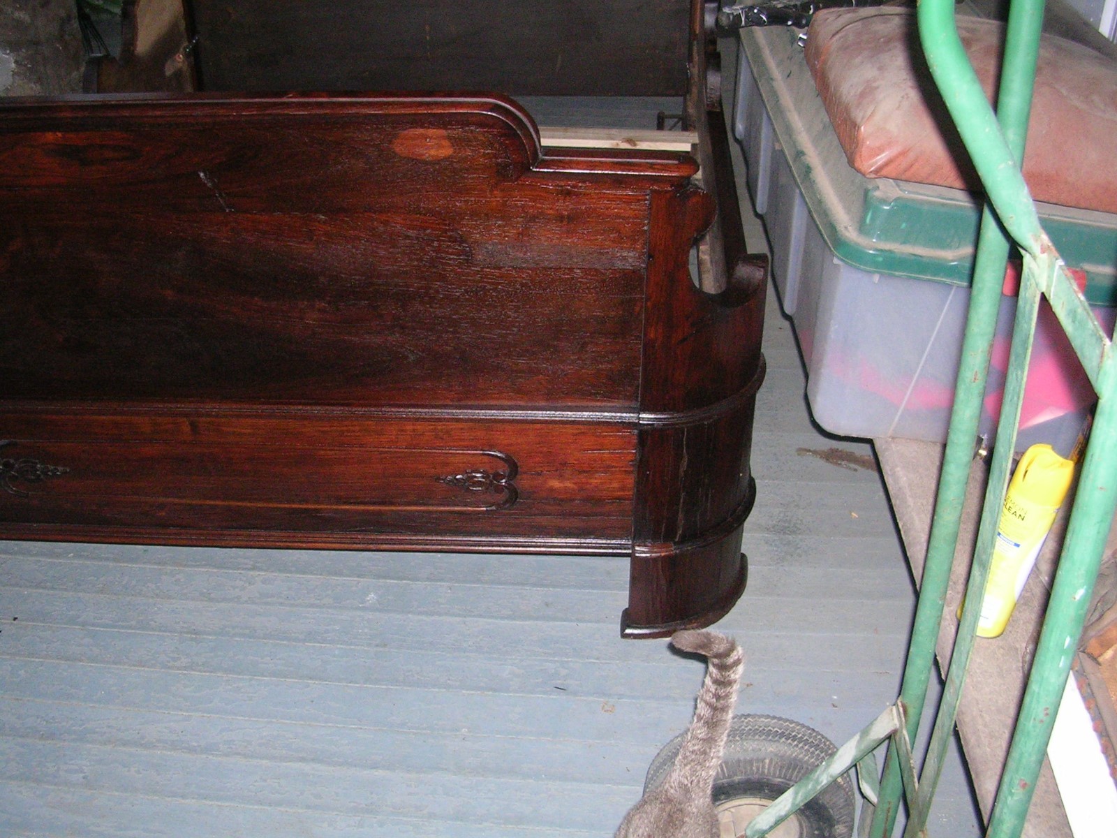 ANTIQUE ROSEWOOD PRUDENT MELARD FANCY FULL SIZE BED