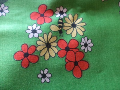 Vintage 1960s green cotton daisy bee fabric old stock unused