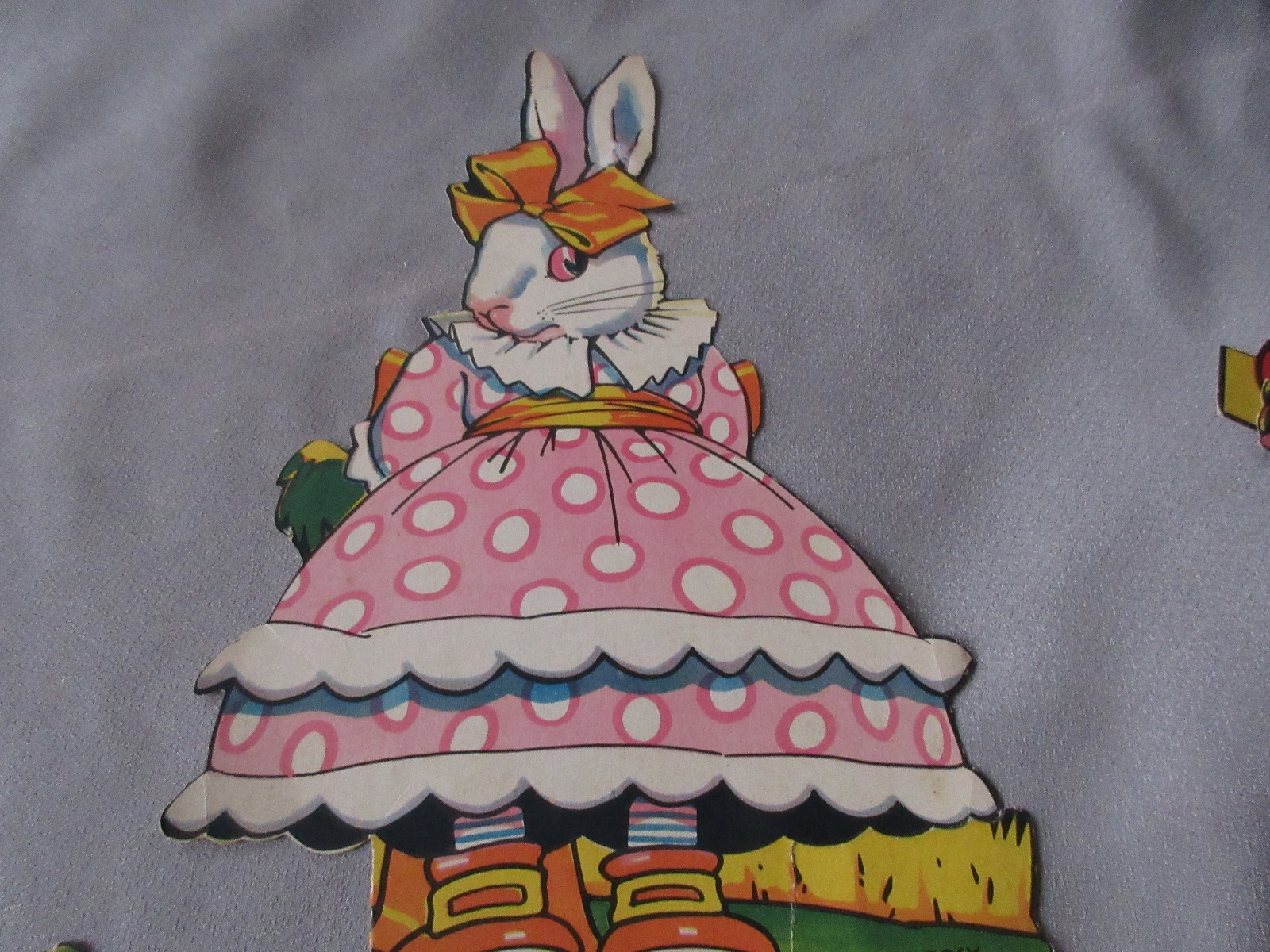 VINTAGE PETER RABBIT CUT OUTS 6 CT FLOPSY COTTON TAIL MR MACGREGOR   ALL CUTE!!