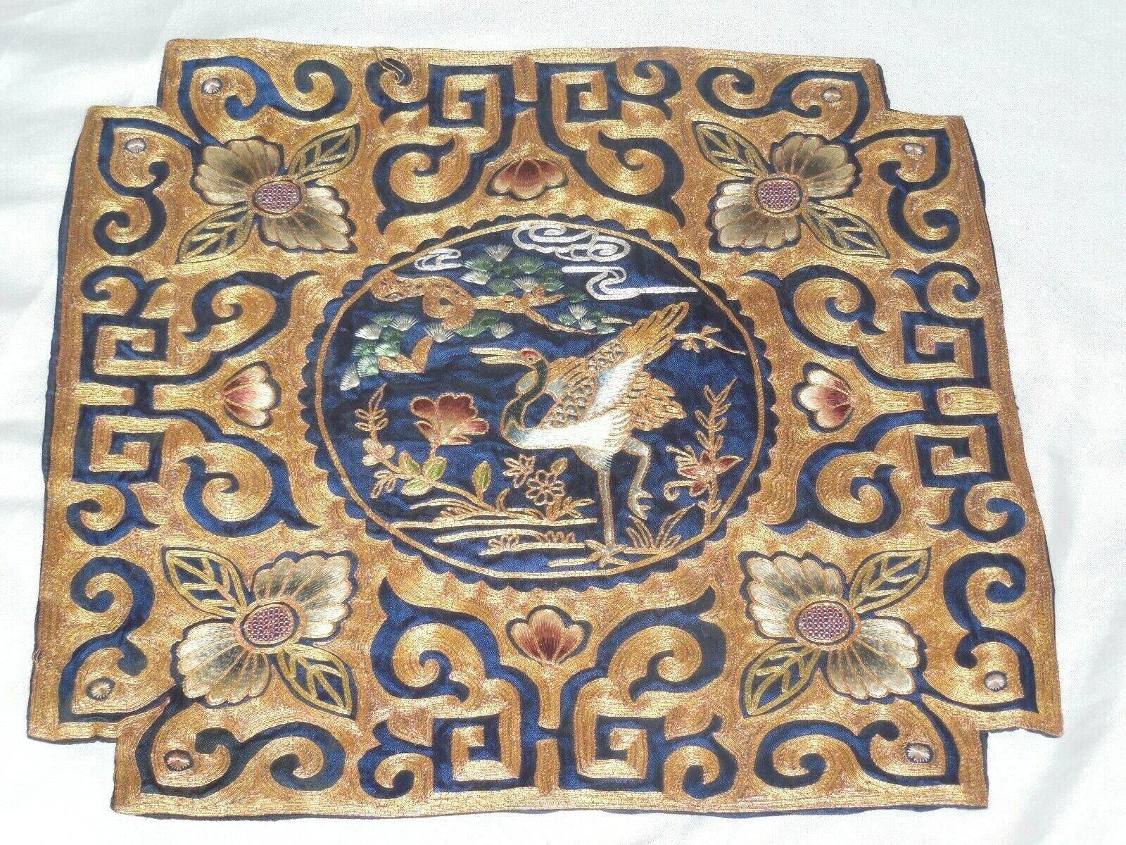 ANTIQUE CHINESE GOLD METAL AND SILK THREAD EMBROIDERY TEXTILE WITH BIRD