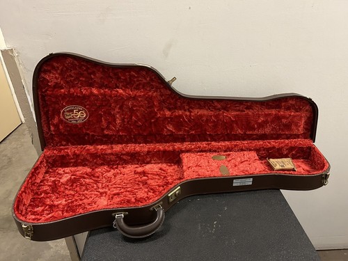 ギター Fender classic POODLE CASE Fender Classic Series - Poodle Case For Stratocaster