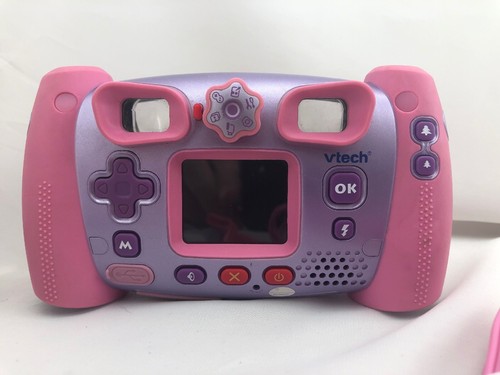 Vtech Kidizoom Plus Camera 2.0 Megapixel 2x Digital Zoom With Cords and disc