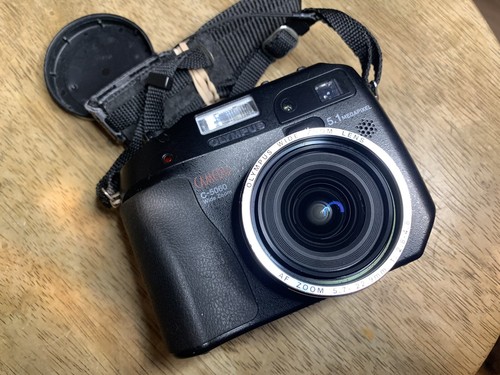 【動作確認済み】OLYMPUS CAMEDIA C-5060 Amazon.com : OM SYSTEM OLYMPUS Camedia C-5060 5.1 MP Digital