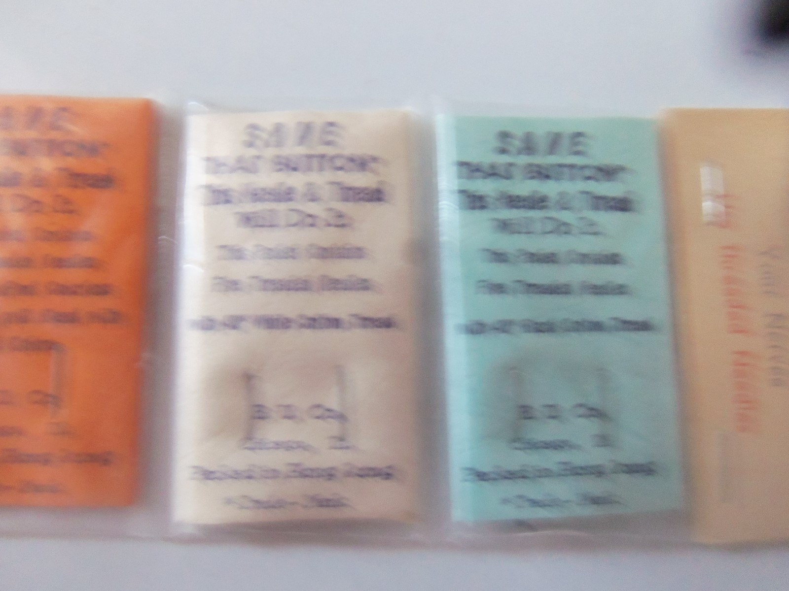 VINTAGE 5 PACK OF THREADED NEEDLES FOR TRAVEL - ORIGINAL PACKAGE NEW OLD STOCK