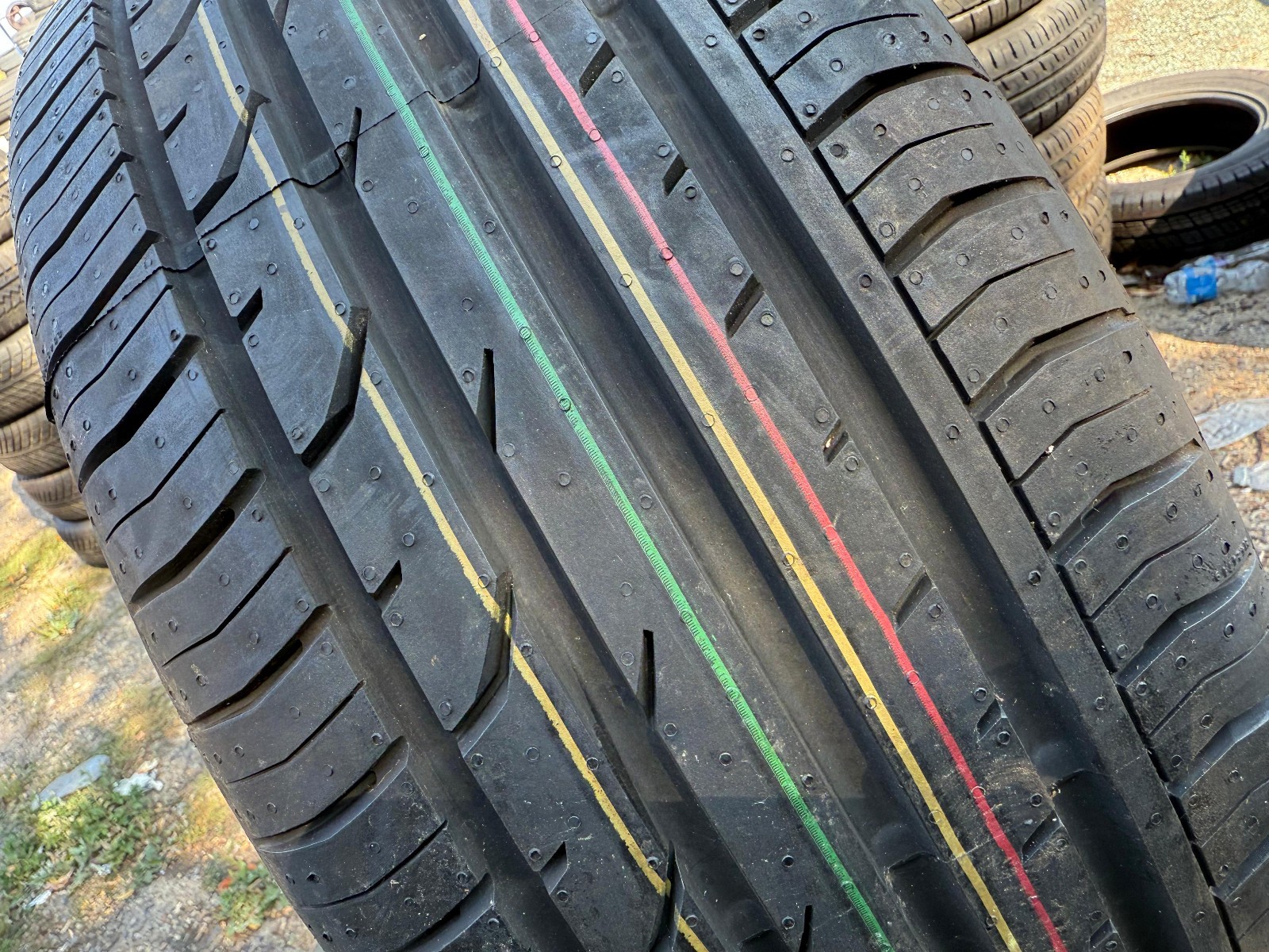 New 225 50 17 Continental, CPC 2, XL, C-Seal 98H x1 Single Tyre (F1_tyres) YD158
