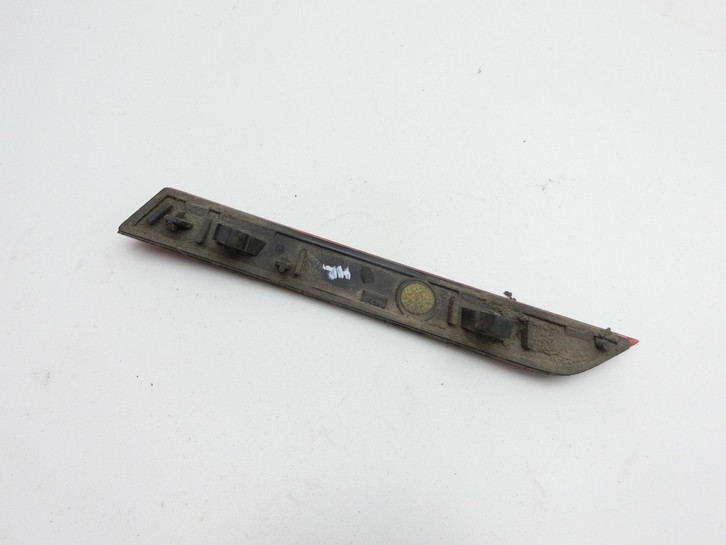 VW Passat 3G 14-19 Kombi Reflektor Rückstrahler für Stoßstange Hinten Rechts VW Passat 3G 14-19 11.04.2016... Bild 3