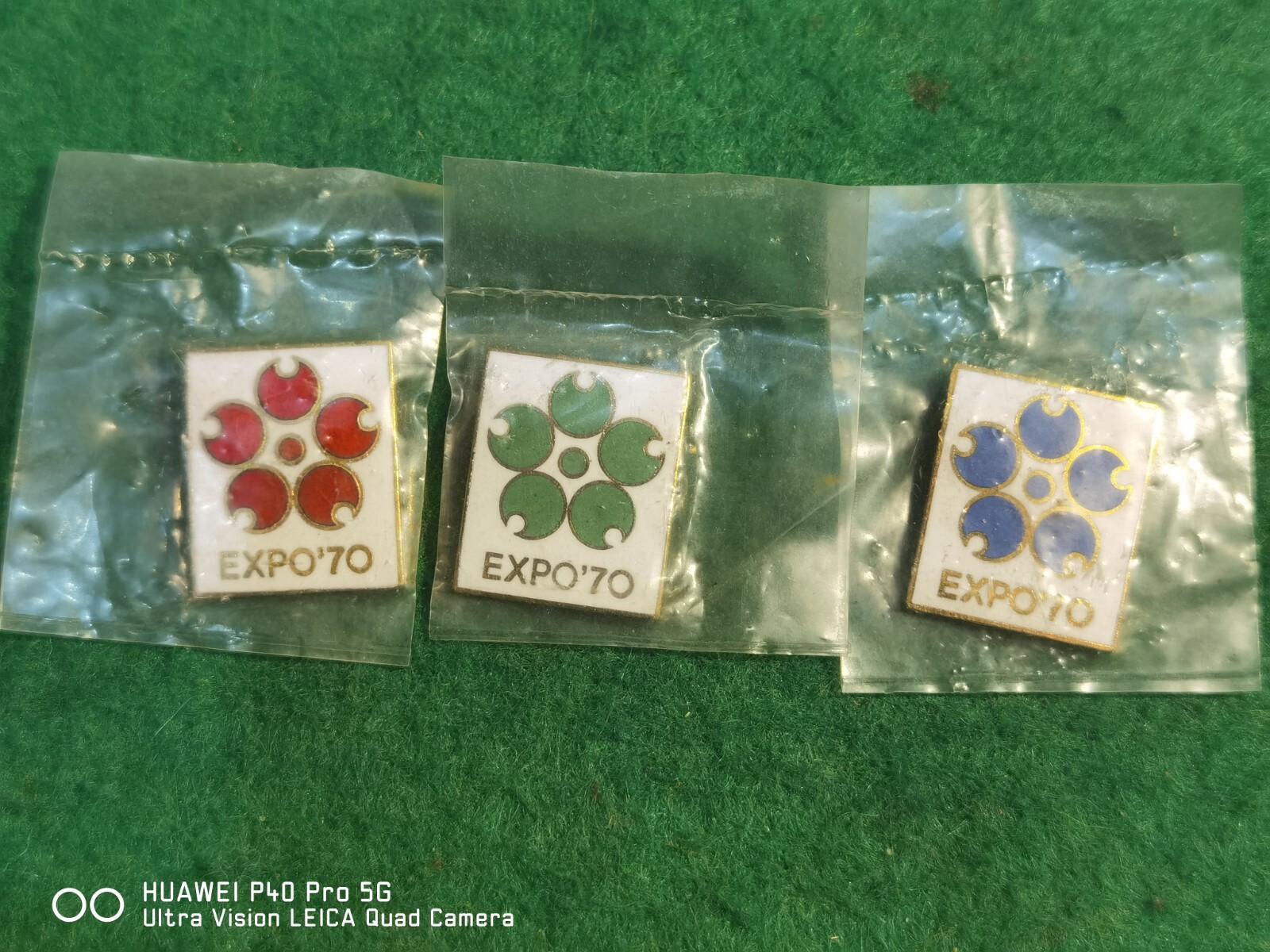 EXPO'70 バッチ Amazon | 大阪 万博 日本万国博覧会 EXPO70 バッジ レトロ