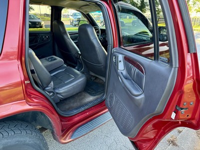image 6 of interior