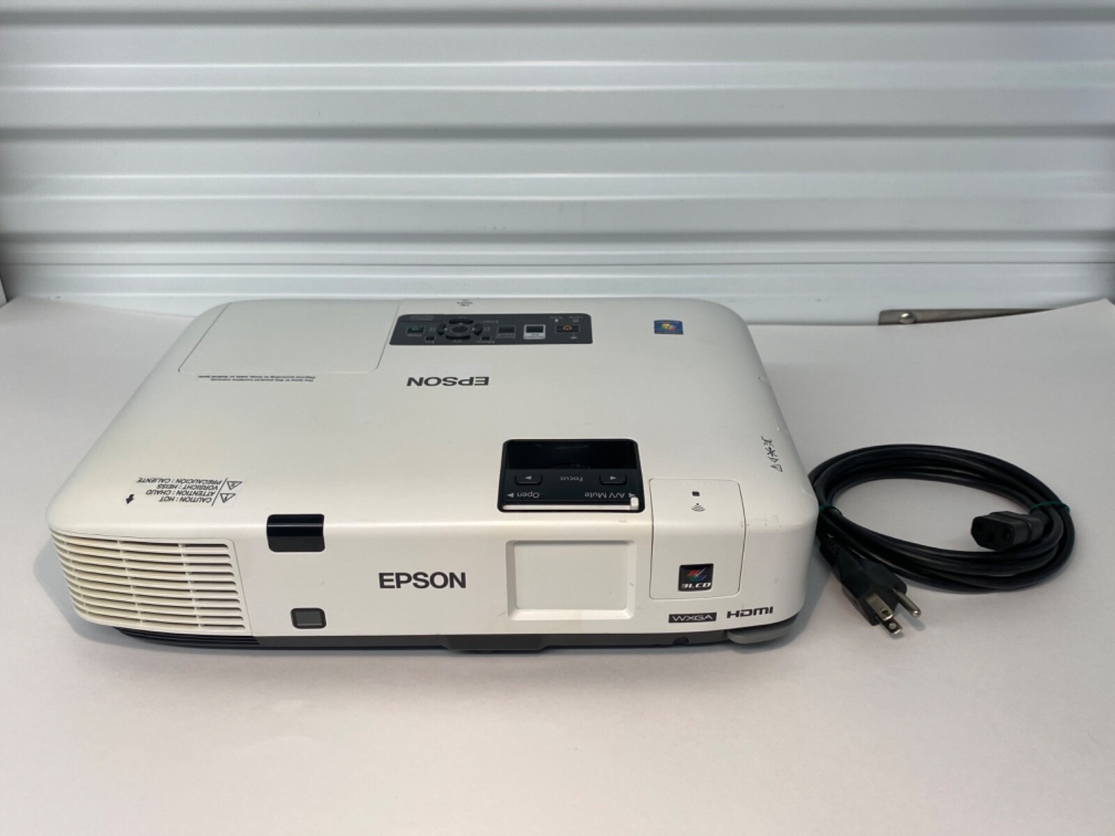 プロジェクター エプソン EB-1925W｜EPSON PowerLite 1925W Multimedia Projector | Products | Epson US