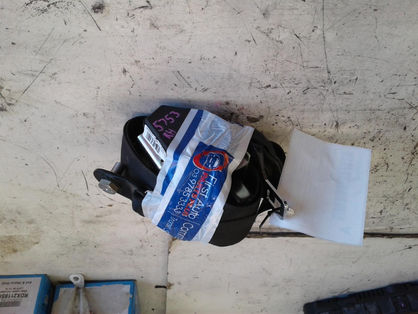 MERCEDES VITO SEAT BELT RH FRONT, SEAT BELT ONLY, 639, GREEN PLUG TYPE