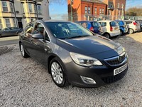 2010 Vauxhall Astra 1.6i 16V Elite 5dr HATCHBACK Petrol Manual