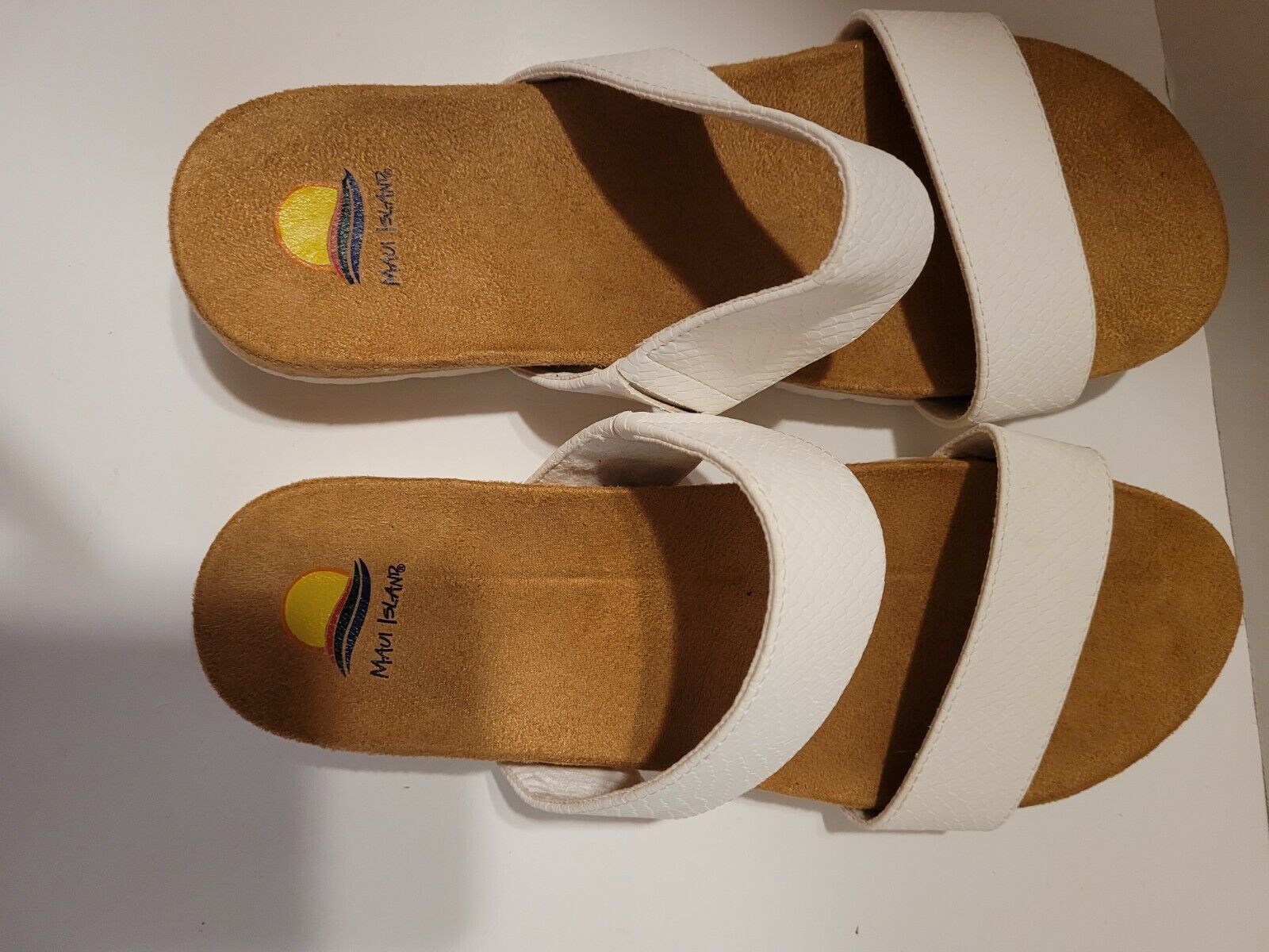 Maui Island Women's 2 Strap Slip-On Beachy Sandals Size 10M Maui Island Women's 2 Strap Slip-On Beachy Sandals Size 10M