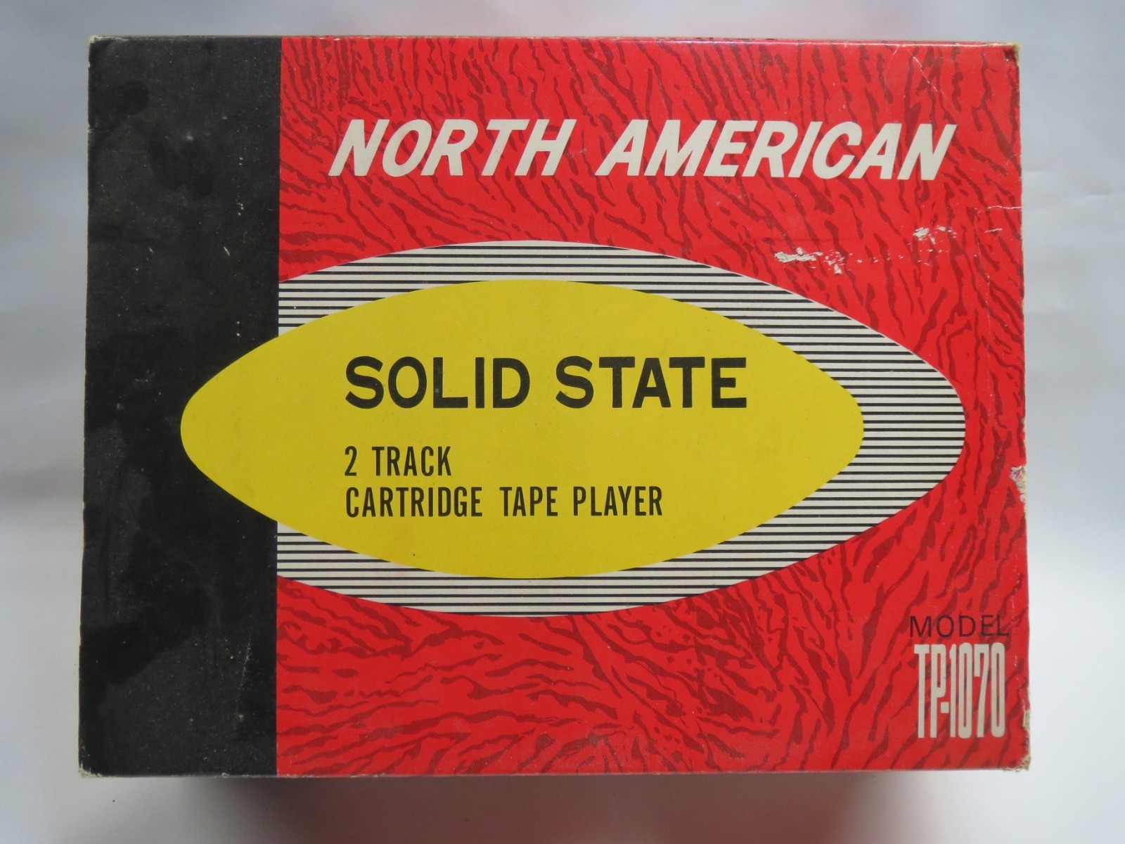 Vintage NORTH AMERICAN TP-1070  PlayTape 2 Track Cartridge Player  Made in Japan