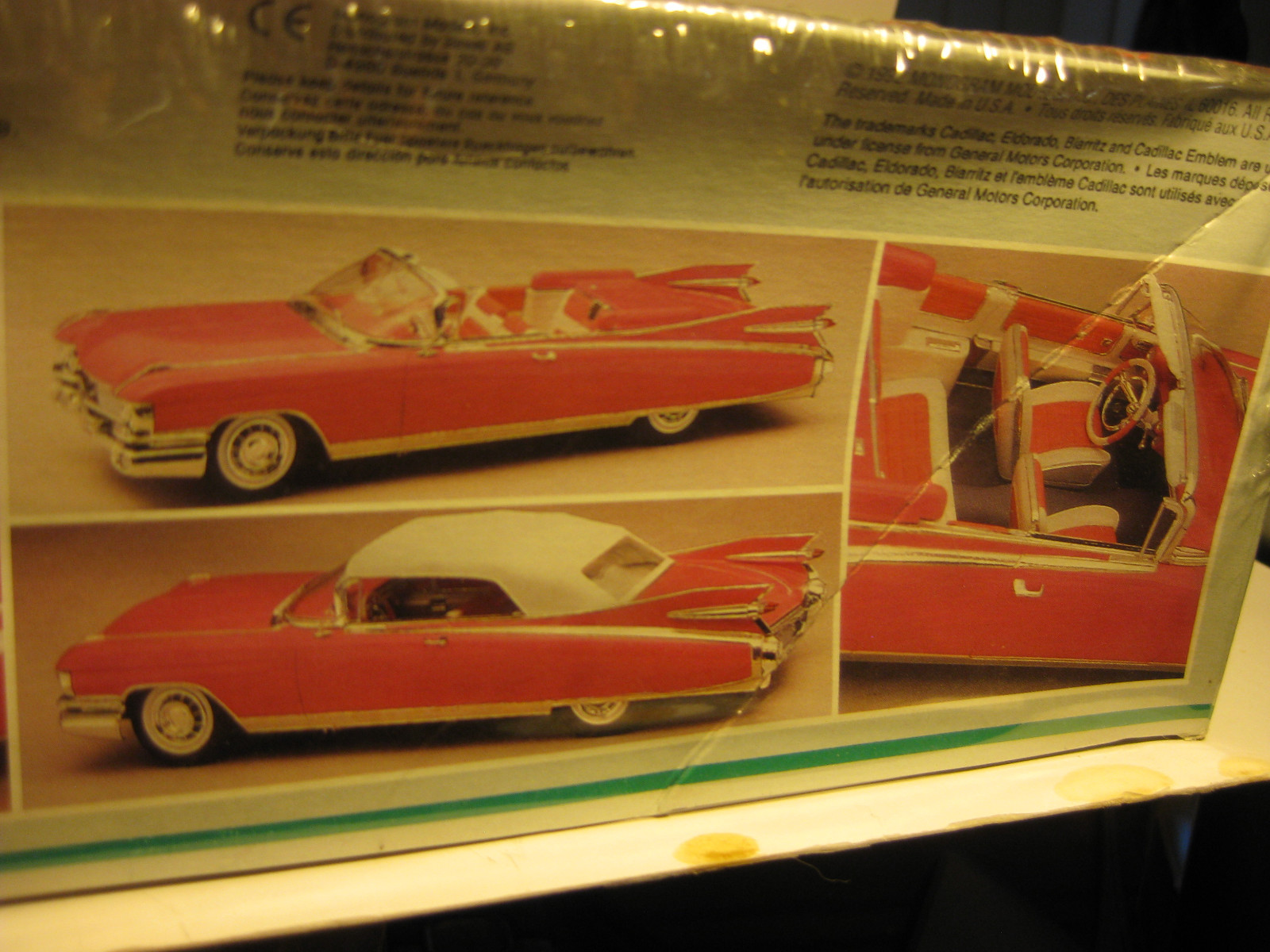 Monogram 1959 Cadillac Convertible Factory Sealed 1/25 scale SKILL Level 2