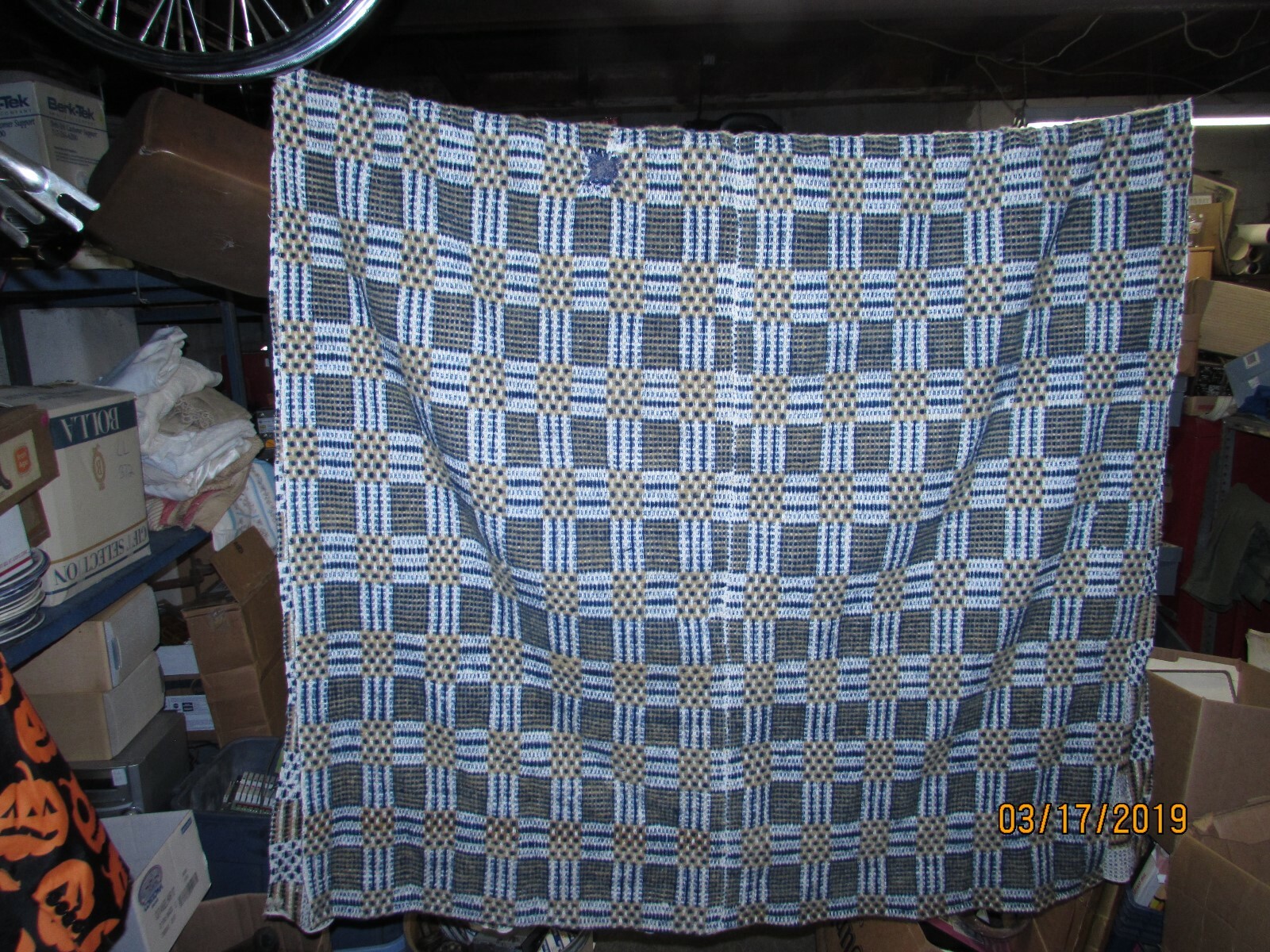 VINTAGE WOOL BLUE GREY YELLOW SQUARE GEOMETRIC PATTERN BLANKET COVERLET