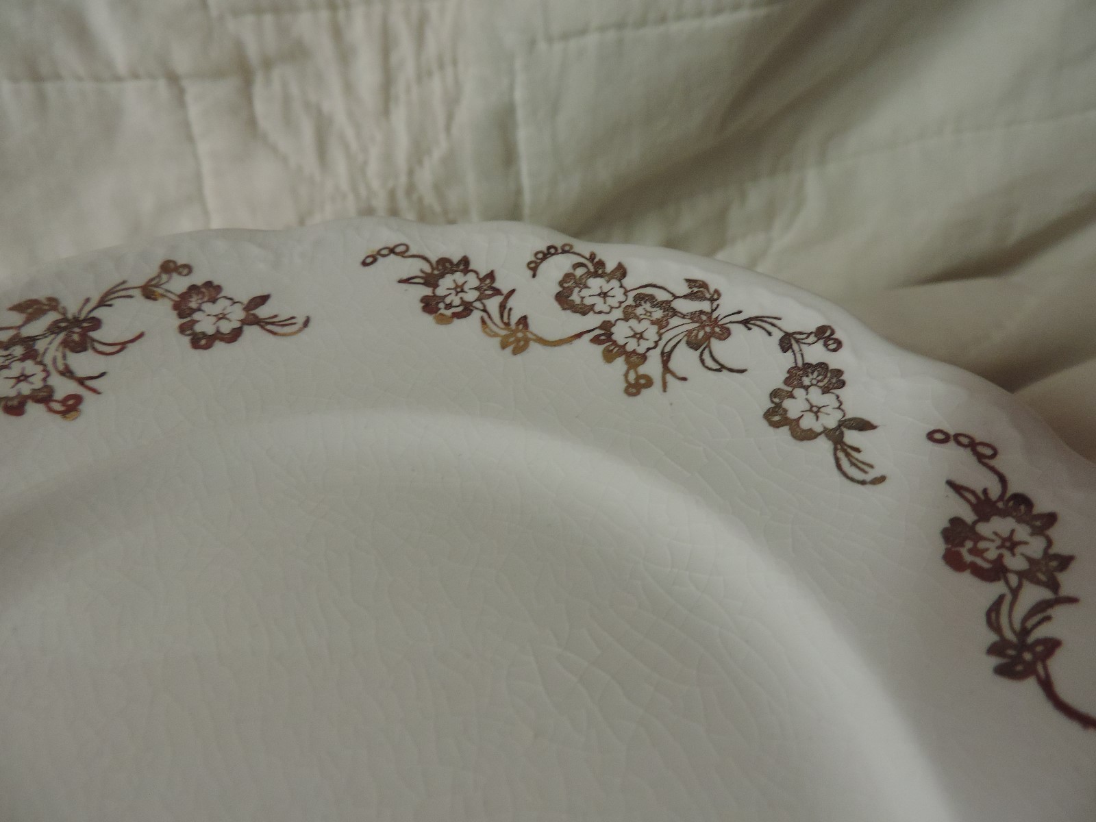 Eleven Vintage Homer Laughlin Hudson Salad Plates H2500 7 1/4 Inches