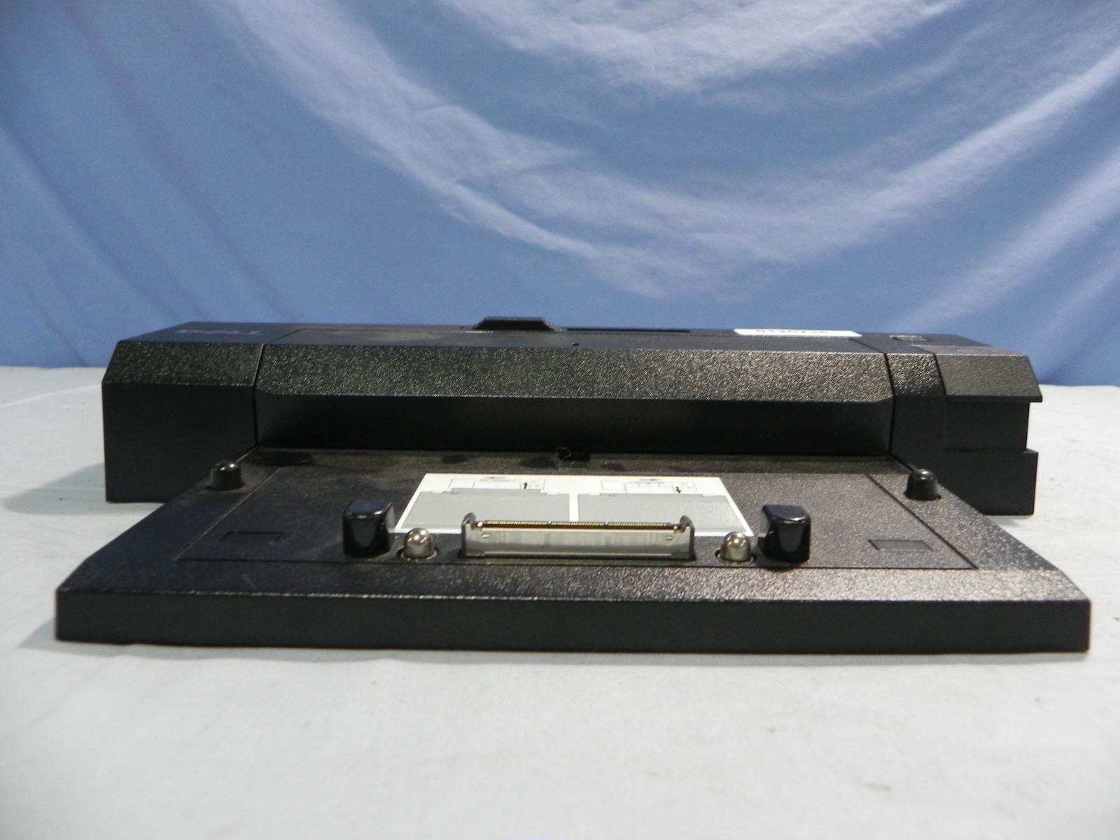 Dell E-Port Plus Advanced Port Replicator with usb 3.0 Docking Station