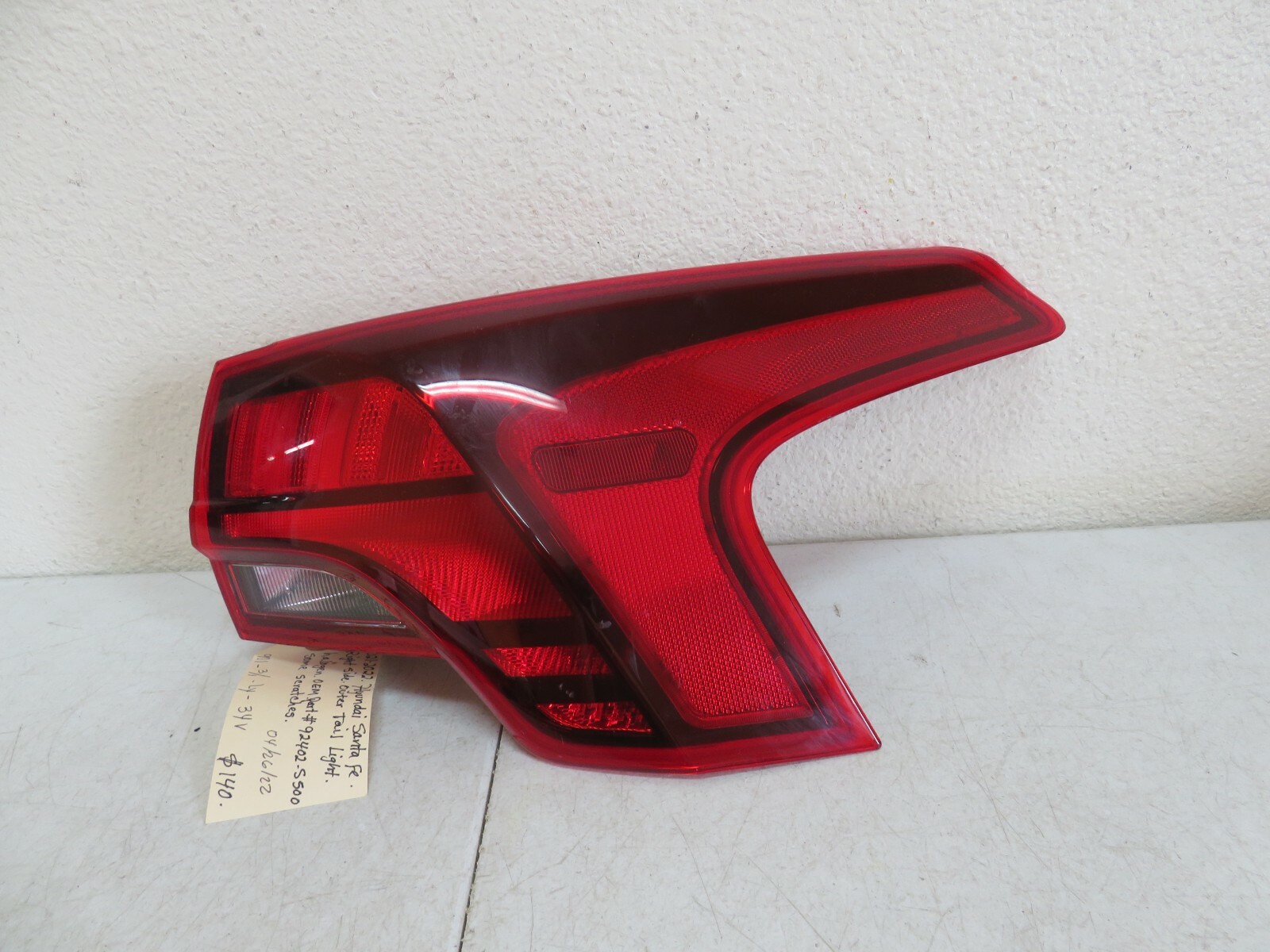 2021 2022 HYUNDAI SANTA FE RIGHT SIDE OUTER TAIL LIGHT HALOGEN OEM