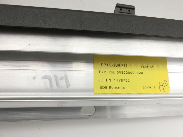 BMW F11 520d 10-13 Sonnenschutzrollo Rollo für Tür Links Hinten BMW F11 520d 10-13 18.05.2012 9174167 51359174167... Vorschau 2