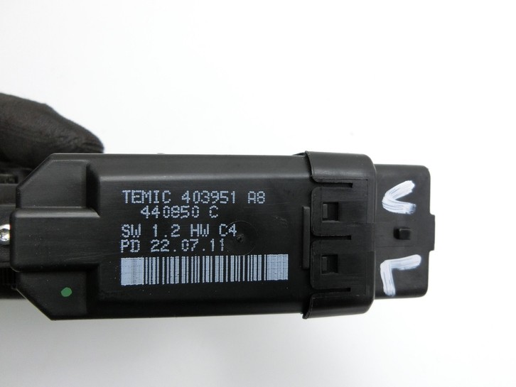 KIA Ceed ED 09-13 Kombi Fensterhebermotor Links Vorne KIA Ceed ED 09-13 31.10.2011 824501H010 403951A8 440850C... Vorschau 5