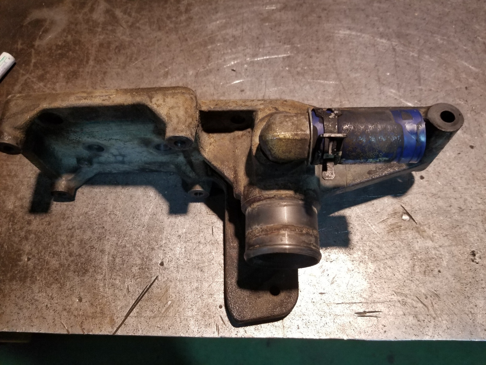 03-07 Dodge Ram Cummins 5.9L Engine 3974354 Ac compressor bracket 3974355 - Picture 6 of 7