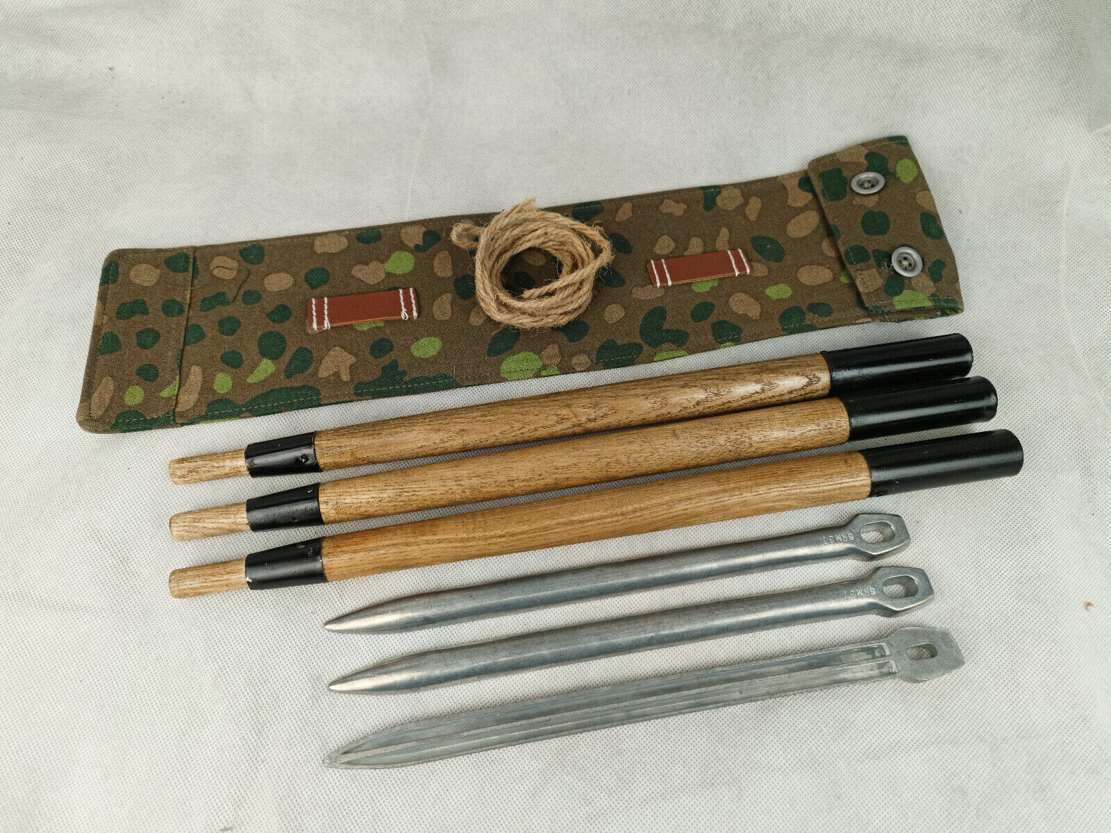 1945” 米軍実物 WWII　テントポール　8本セット 軍幕 243 実物新品(箱入り） 米軍シェルターハーフテント 軍幕 アメリカ軍