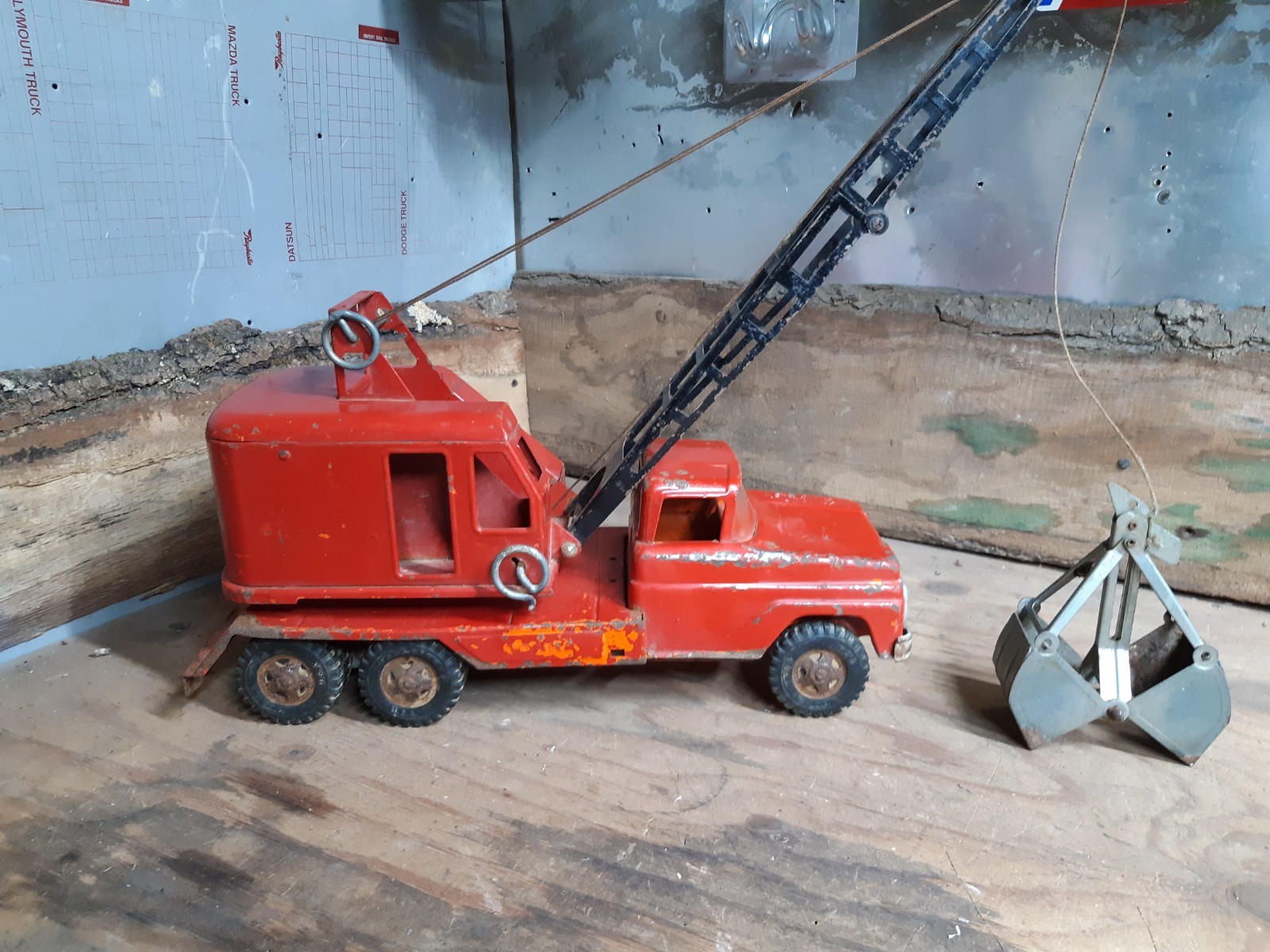 1962 TONKA STATE HWY TRUCK CLAM SHELL BED ONLY FOR PARTS OR RESTORE