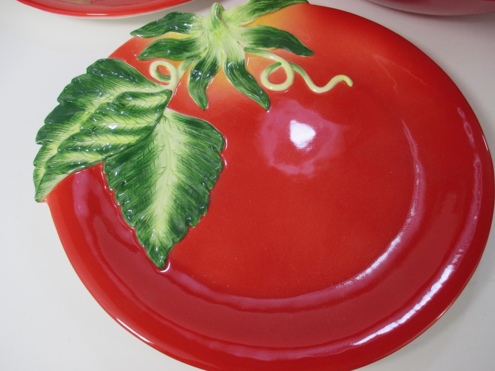 Fitz and Floyd Marche Serving Bowl & 4 plates Tomato Vegetable NOS #EL0515