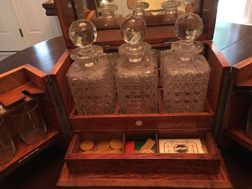 Antique English Victorian Oak Traveling Tantalus Liquor Box With Decanters