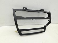 BMW X5 E70 06-10 Blende Einbaurahmen BMW X5 E70 06-10 29.12.2006 0117730 gebraucht Vorschau 2
