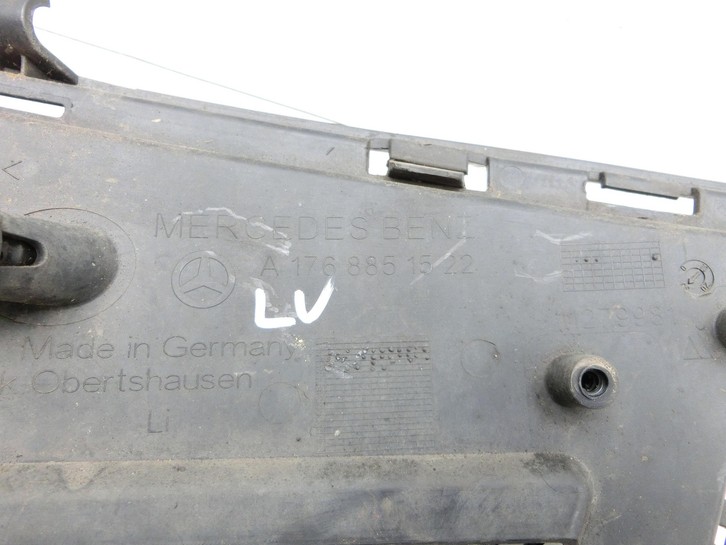 Mercedes W176 A200 12-15 Frontblende Frontleiste Links Mercedes W176 A200 12-15 28.01.2015 A1768851322 A1768851522... Vorschau 5