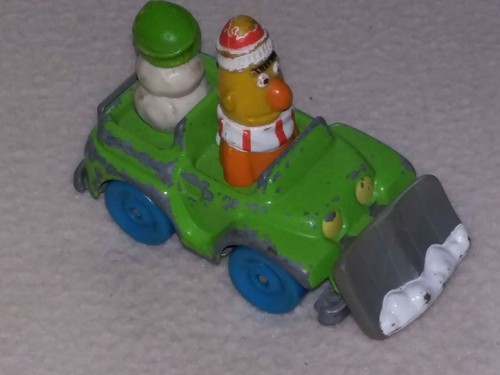 Diecast Car Burt in Snow Plow Sesame Street Muppets Playskool Vintage (#4)