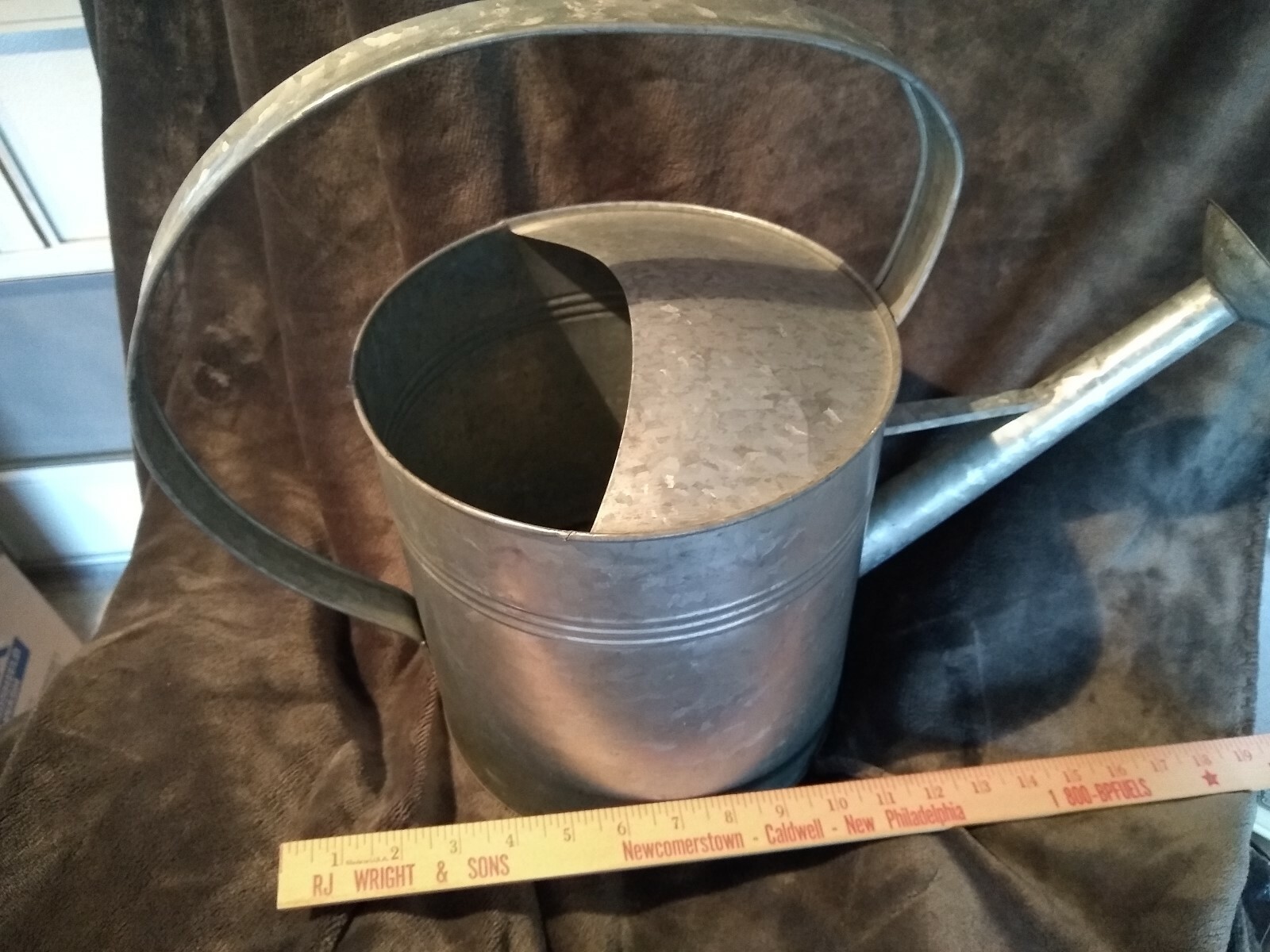 Vintage Antique Galvanized Metal Tin Watering Can Garden Flower