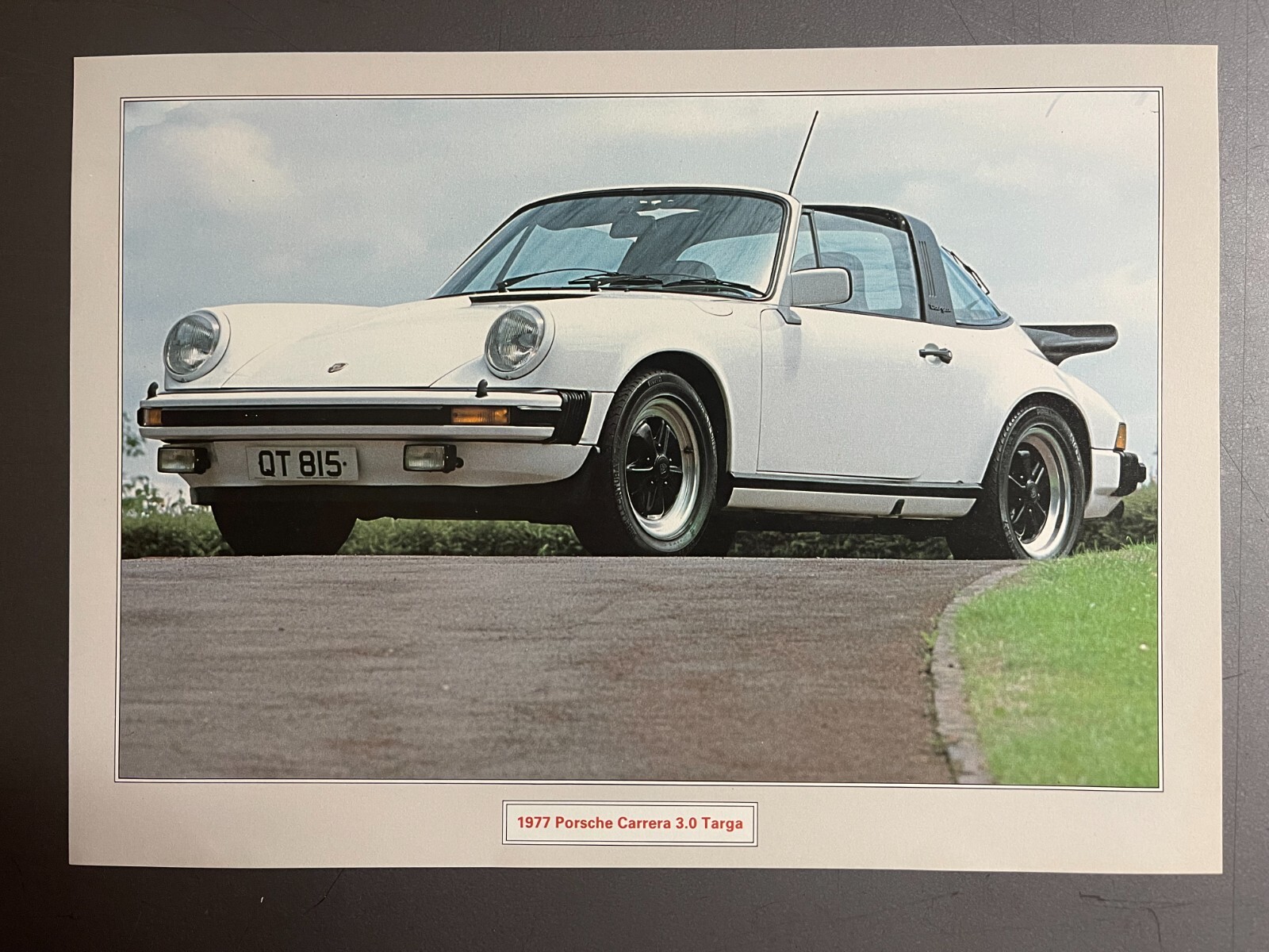 激レア品 Carrera #3 2021 自動車雑誌 Porsche 1976 Porsche 911 Carrera 3.0 | Paris 2023 | RM Sotheby's