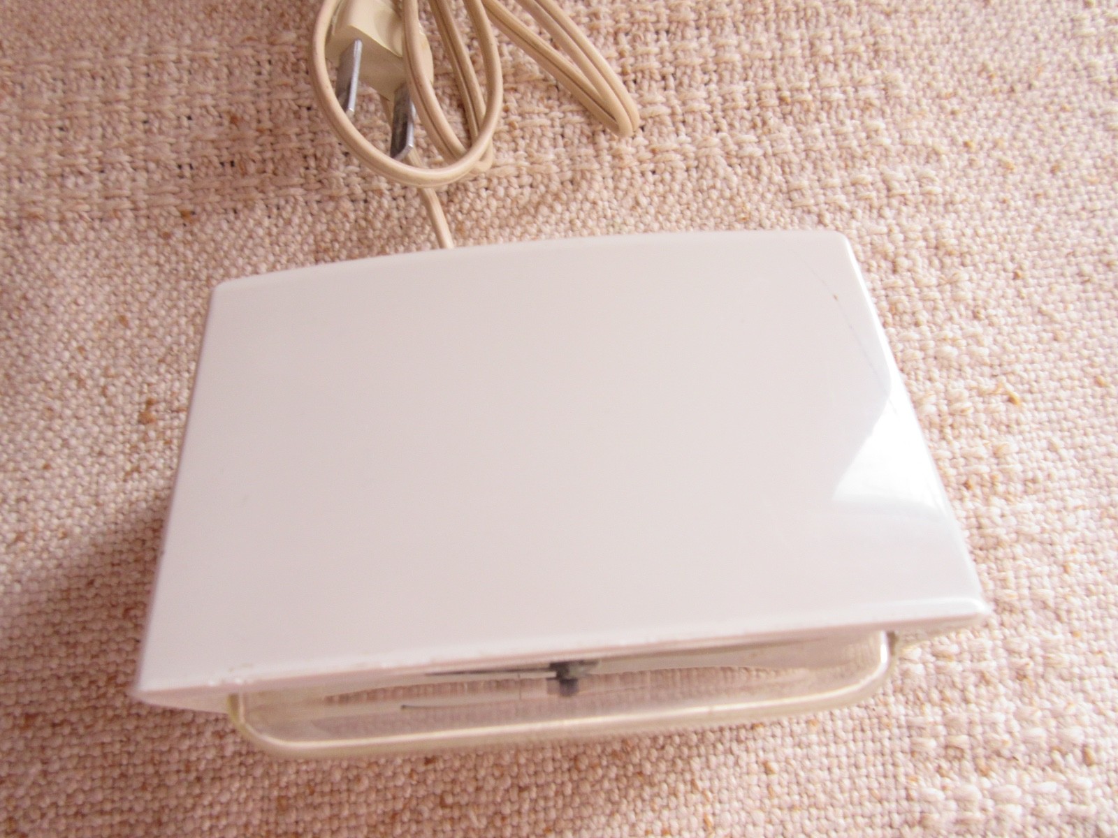 Vintage Retro General Electric #7281 ALARM CLOCK - Sparkle Sandalwood