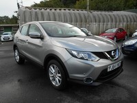 2015 Nissan Qashqai 1.2 DiG-T Acenta [Smart Vision Pack] 5dr HATCHBACK Petrol Ma