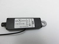 Mercedes A200 W169 04-08 Antennenverstärker Modul Weiche Rechts Mercedes A200 W169 04-08 12.08.2005 A1698200489... Vorschau 2