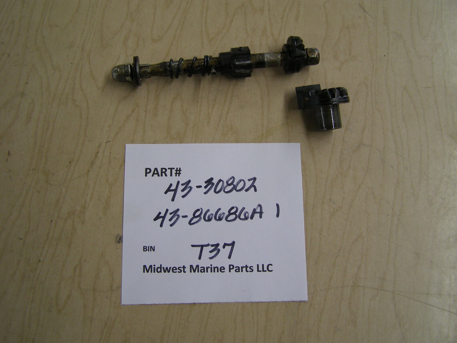 43-30802, 43-86686A 1 Shift Control shaft and gears Mercury