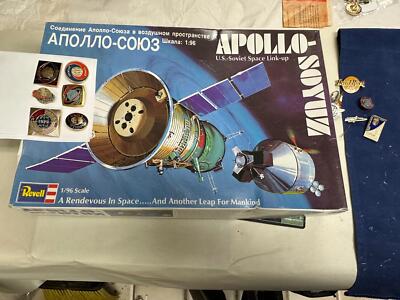 Big Box Revell Apollo Soyuz 1:96 scale Model Kit 1800 PLUS SOVIET SPACE PINS