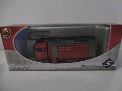 SOLIDO camion RENAULT CCI Meurthe Moselle ech 1/60 neuf en boite réf 3171