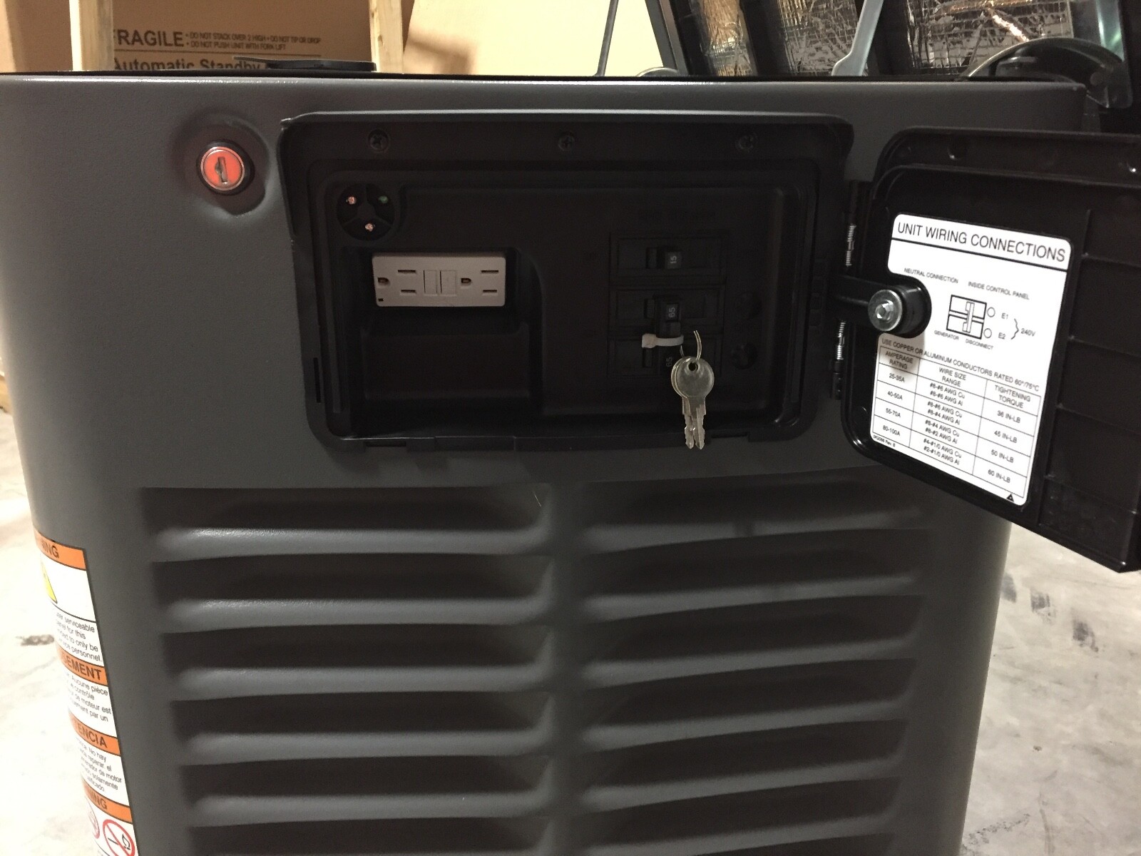 17 kW HONEYWELL GENERAC STANDBY GENERATOR & 200 AMP SE TRANFER SWITCH