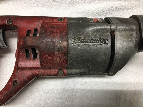 MILWAUKEE. H D. 1/2 INCH.  D. HANDLE  DRILL