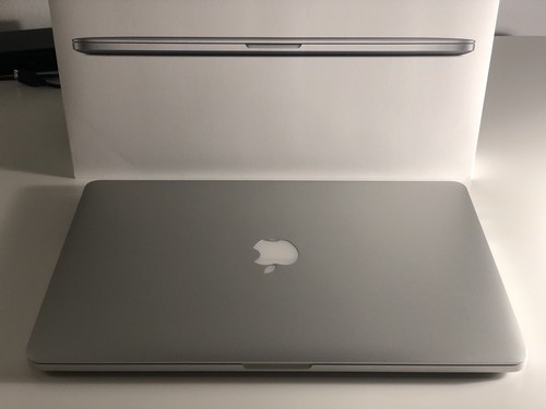 Apple MacBook Pro 15.4