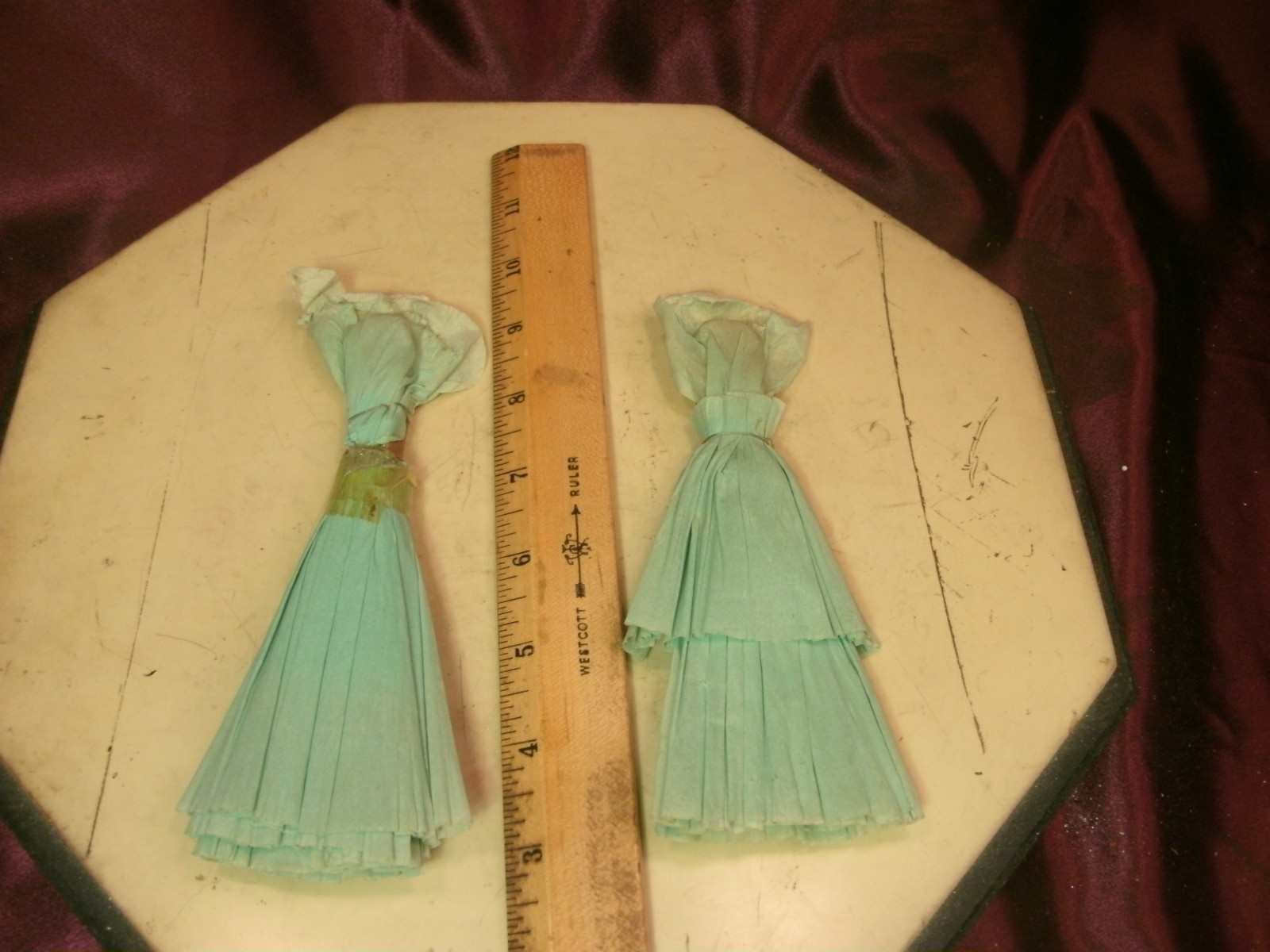 2 Vtg 1930-40's clothes pin CREPE PAPER FIGURINES/DOLLS-free ship