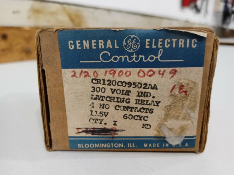 New Ge General Electric Cr120c09502aa 300v Industrial Latching Relay 