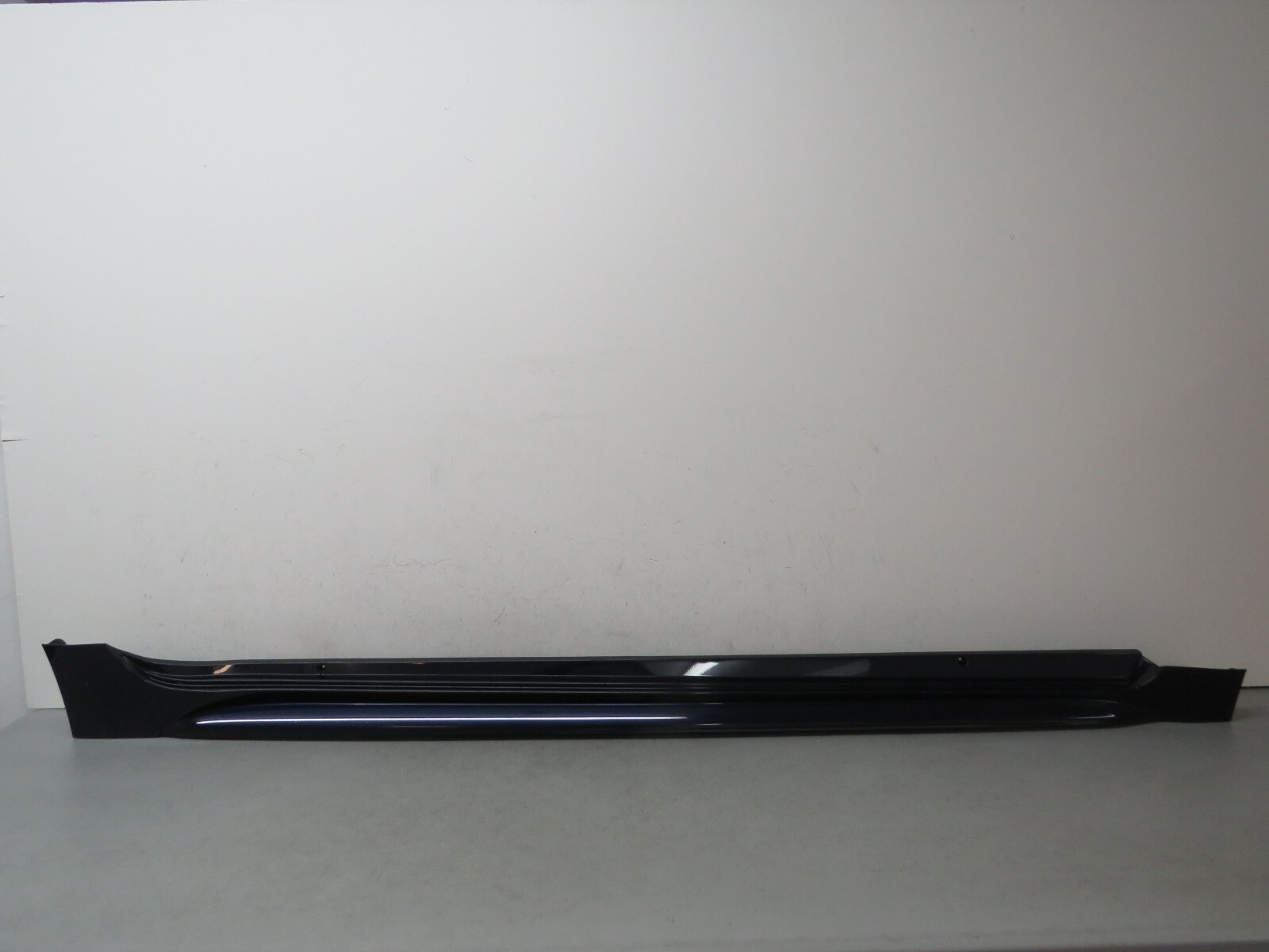 2019 2020 2021 TOYOTA COROLLA RIGHT SIDE ROCKER MOLDING