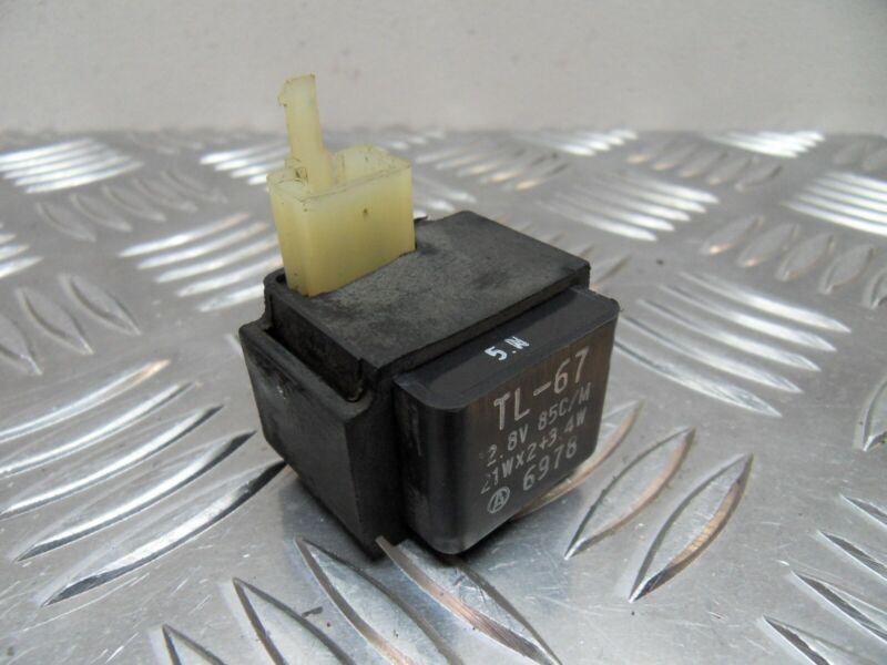 Genuine Suzuki Indicator Flasher 2 Pin Relay (Tl-67) 1992 To 2013