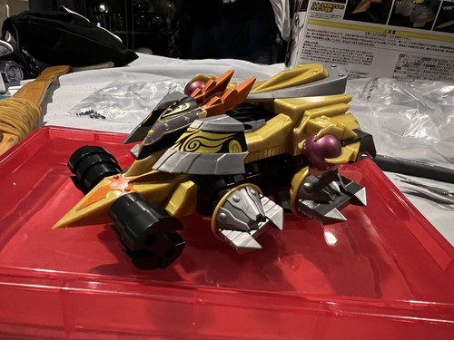 NEW Bandai SMP Crush Gear BATTLE1-EX2 Gaiki & Dino Spartan