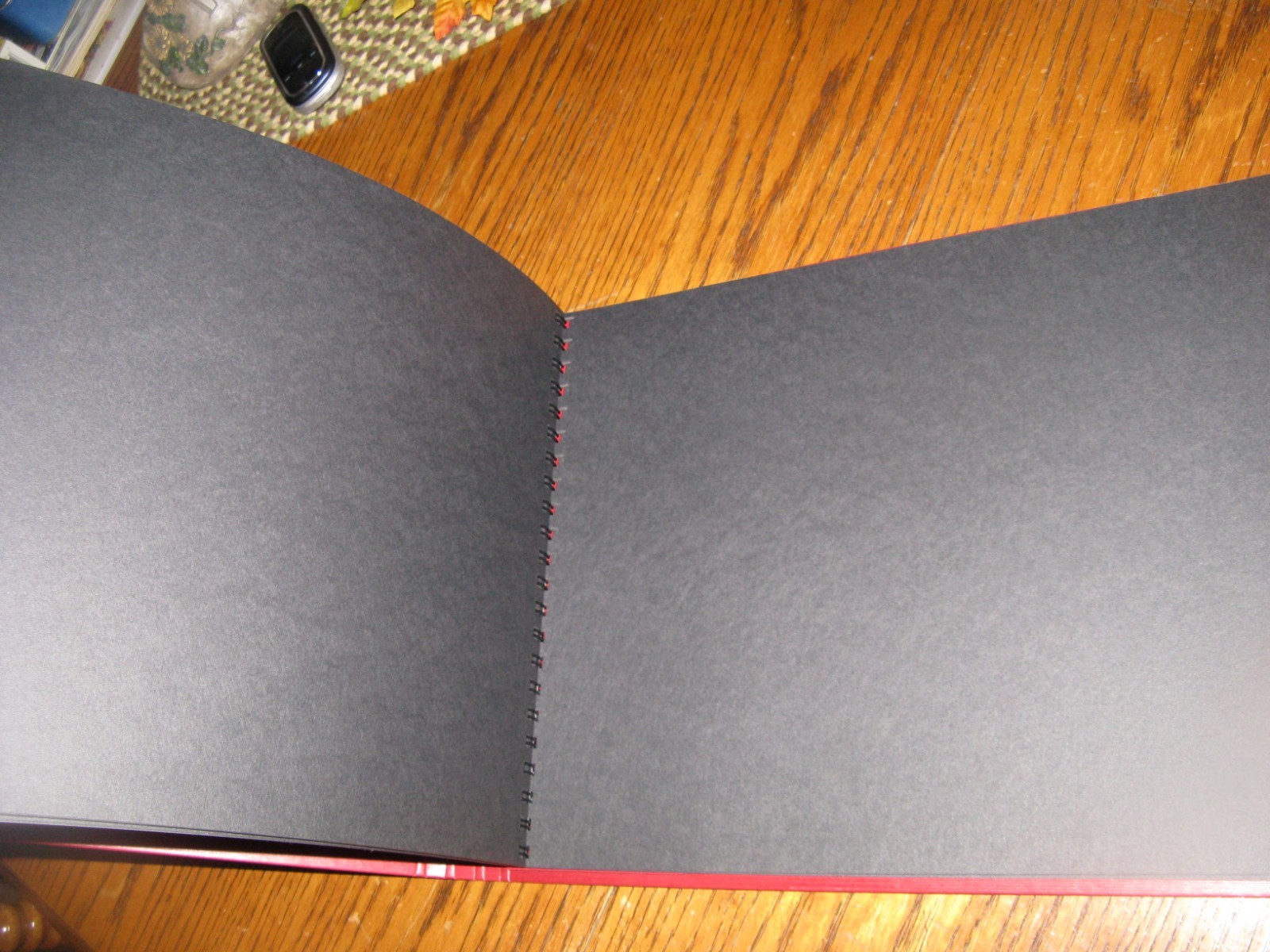 CANSON VINTAGE STYLE RED PHOTO SCRAP BOOK 60 PAGES SPIRAL BOUND BLACK PAPER